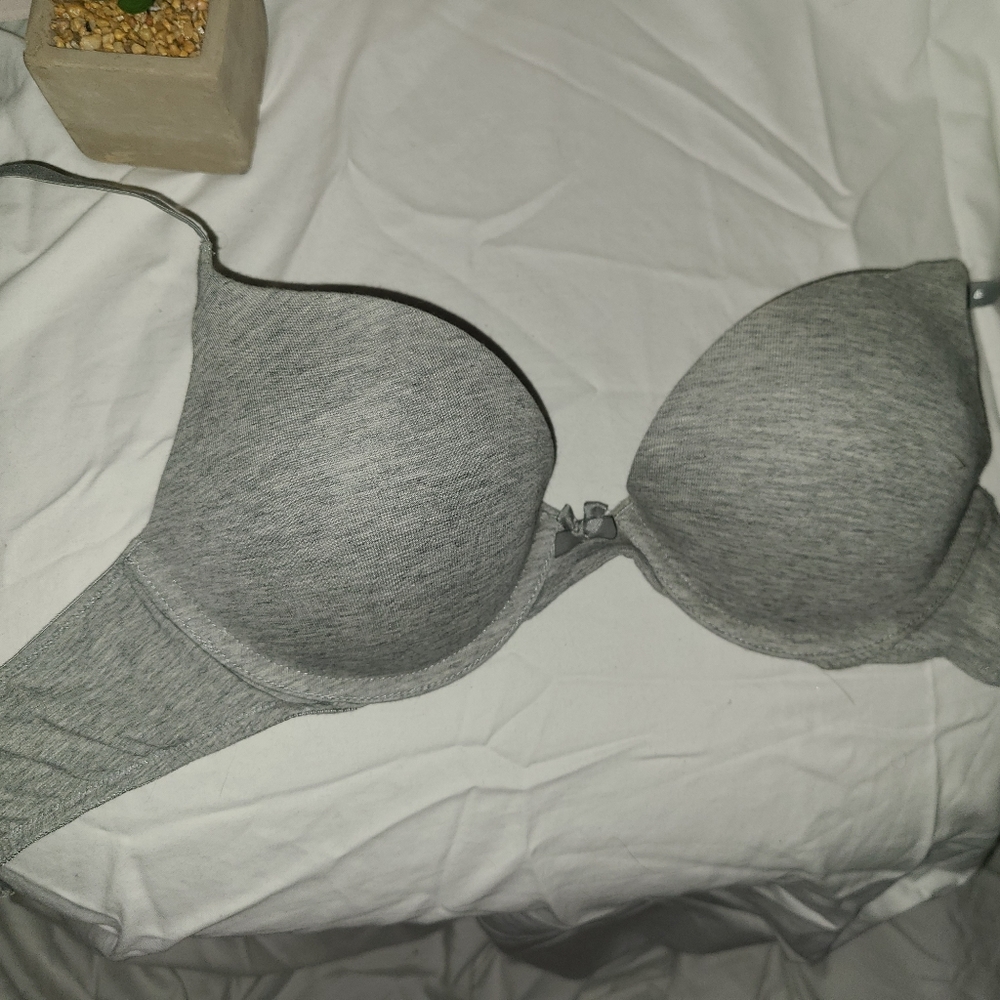 Victoria's Secret plunge bra